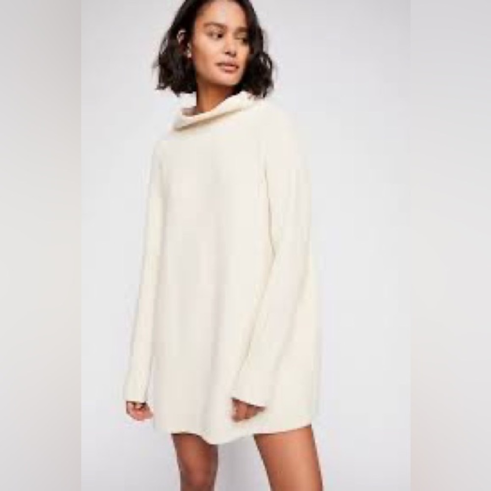 Free People
Ottoman Slouchy Oversize Mock Neck Long Sleeve Sweater